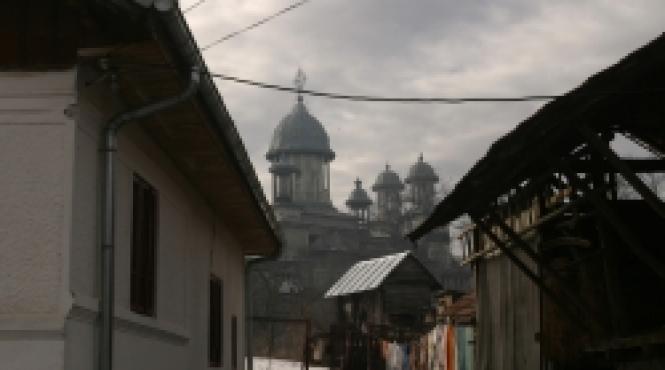 valea plopului satul cu 26 de biserici