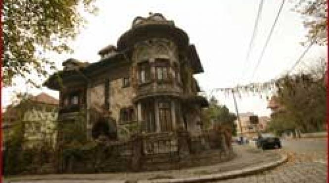 imobile chiriasii se simt discriminati