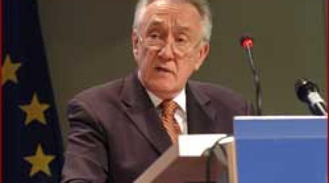 negocieri taxa auto se micsoreaza