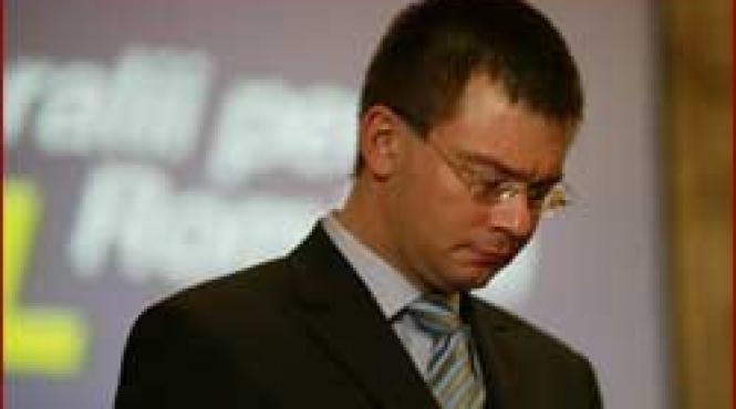 ungureanu tinta in razboiul palatelor