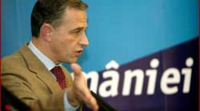 the foot of romaniaa 128 153 s president is oversized for the dainty shoe of a european politician