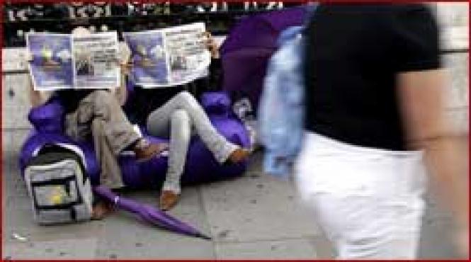 ziare multe exemplare putine tiraj mediu de 1 1 milioane in romania in 2005