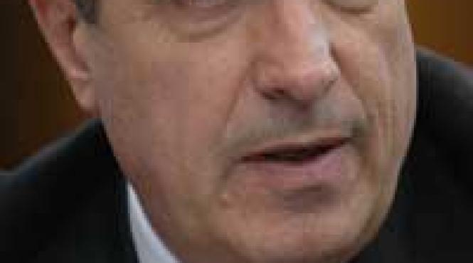 curajosul tariceanu nu voteaza suspendarea