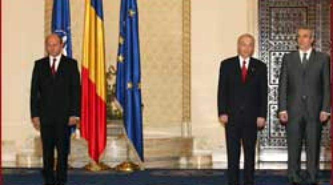 ceasul lui basescu a stat 5 4 3 2 1 vacaroiu presedinte