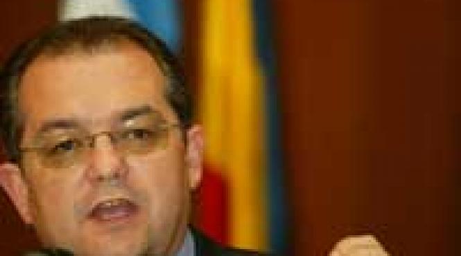 pd ii cere lui basescu sa nu mai demisioneze