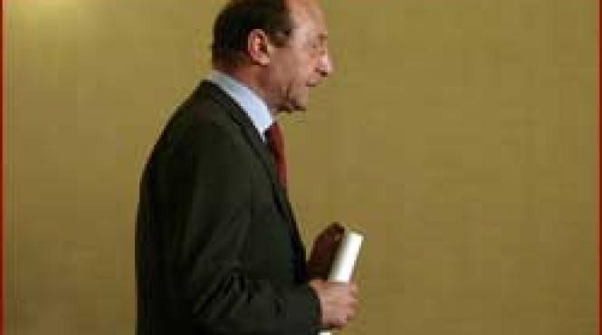 intalnire sfetnici ziaristi pentru basescu