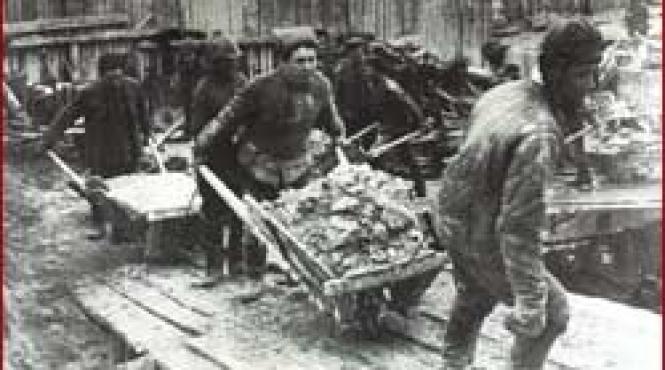 eroii de ieri tradatorii de azi