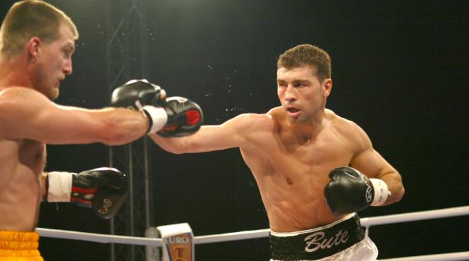 la un pas de titlul mondial