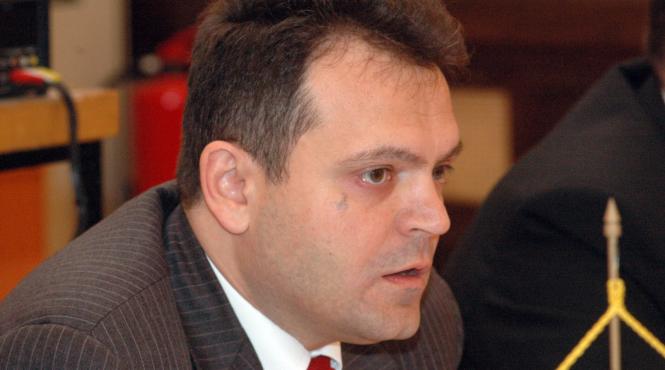 ambasadorii pentru washington si londra nu au dosarele curate