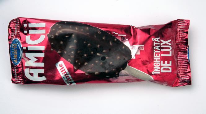 unde i luxul promis