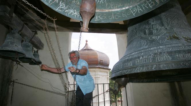 tovarase parinte evacuati manastirea