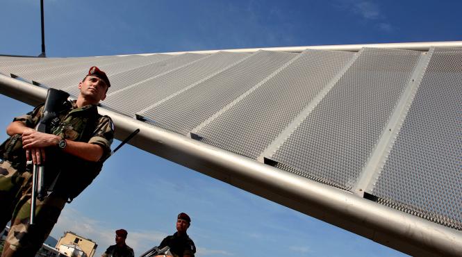 fara gloante de cauciuc