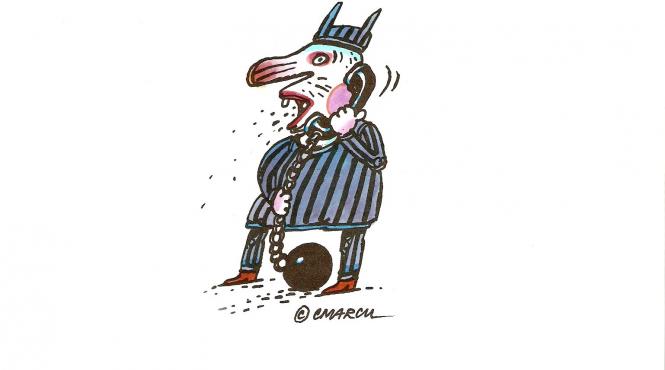 ascultatii de serviciu de la capatul gresit al axei