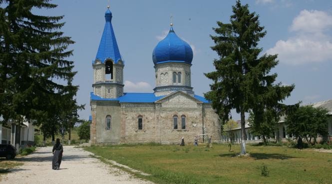 manastirea lagar si camin pentru orfani