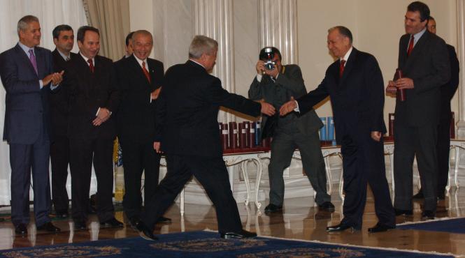 vulturii jumuliti ai romaniei