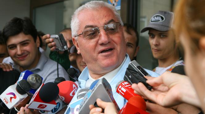 lui marius niculae i s a refuzat permisul de munca