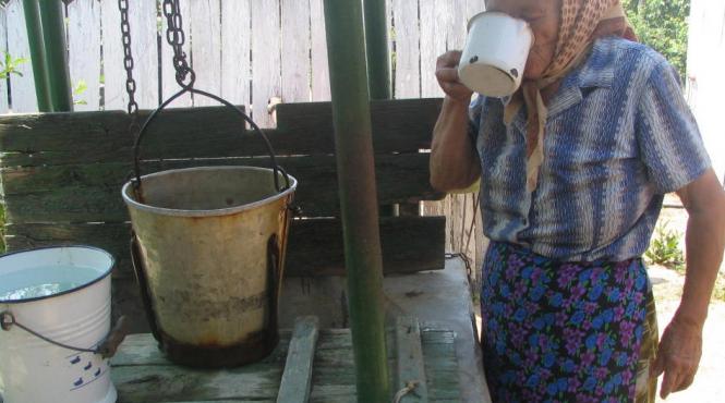 sete potolita cu apa otravita