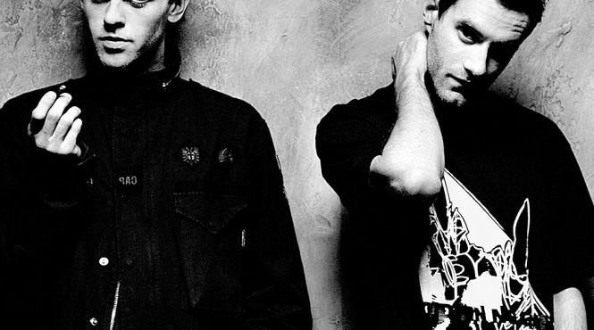 u n k l e cap de afis