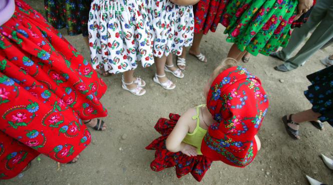 obiceiuri apuse si traditiile viitorului