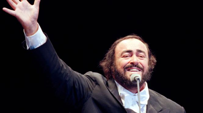pavarotti adio de la marele tenor