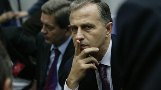 motiunea mars fortat spre congres