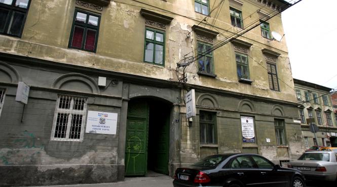 mafiotii restituirilor