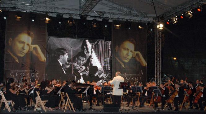 din nou despre festivalul enescu