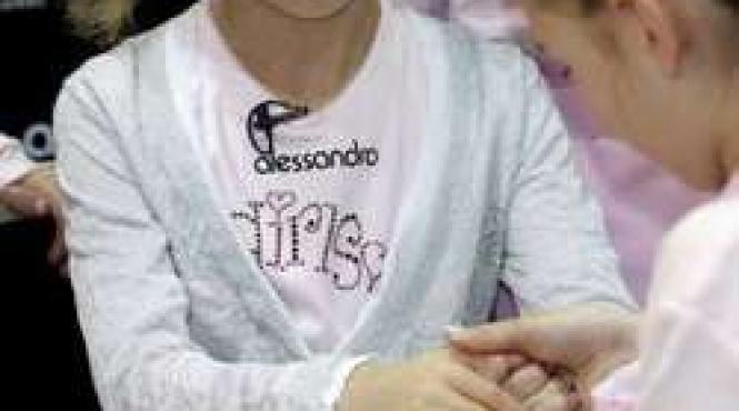 fiica lui boris becker munceste de la sapte ani