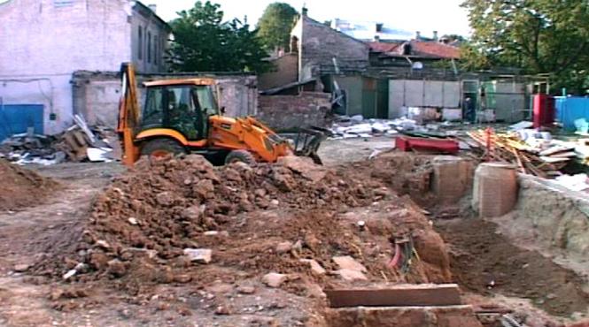 mall ul dusman al maicii domnului