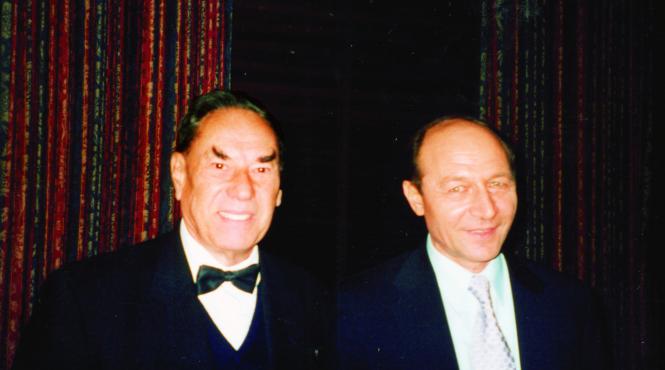 basescu nu vrea un muzeu al comunismului