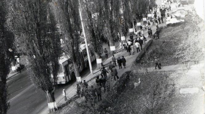 brasov a 128 153 87 au strigat primii jos ceausescu