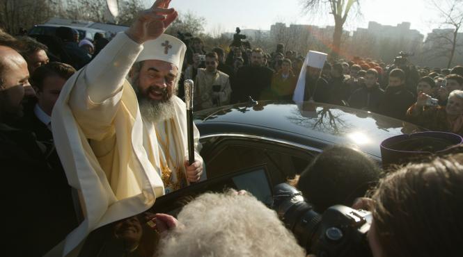 catedrala neamului are hramul sfantului andrei