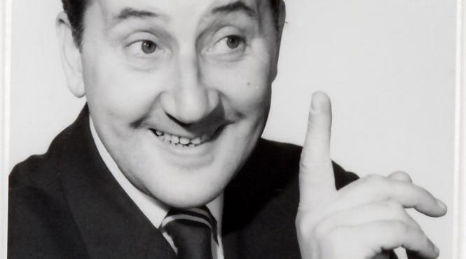 povestitorii sunt uneori pamanteni alteori devin zeia 128 166