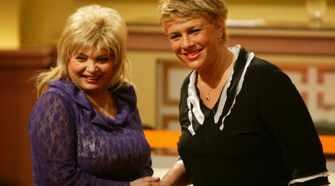 mihaela mai buna ca teo si in absenta