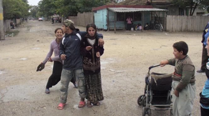 tiganii rom aring ni isi impart londra ca pe tandareii