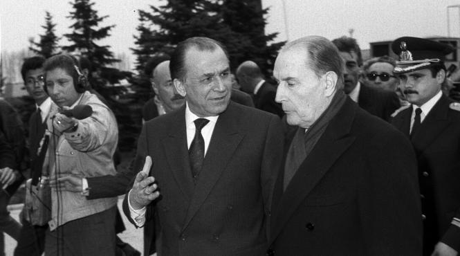 francois mitterrand est l ami de l assassin