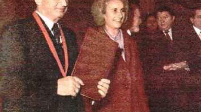 ceausescu traieste l am vazut la televizor