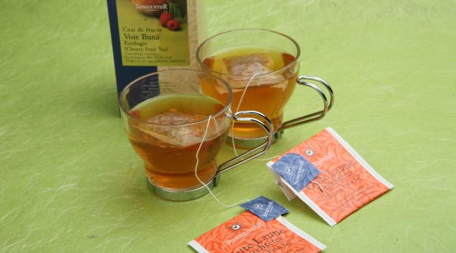 produsul zilei voie buna cu un ceai de fructe ecologic