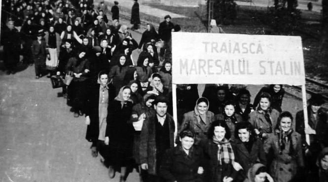 bomba pentru imperialisti