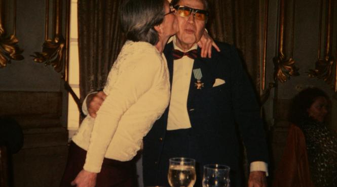 cu bani in conturi dar dator vandut