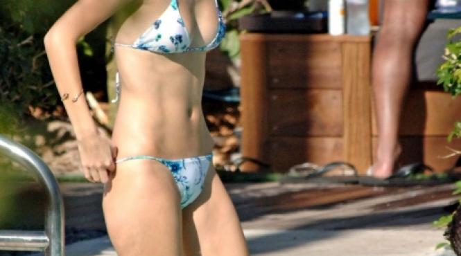 mischa barton beata si drogata la volan