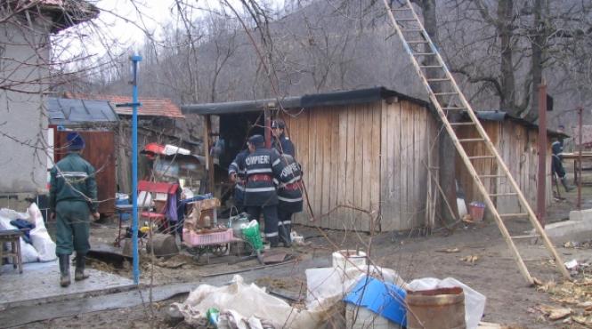 la mateesti urla pamantul la un pas de a fi inghititi de halda