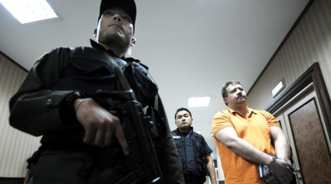 traficantul secolului