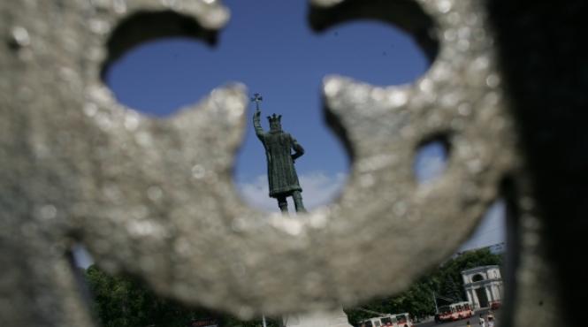 moldova lui voronin intra in neutralitate