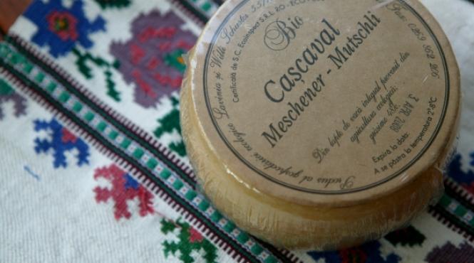 produsul zilei cascaval meschener mutschli din lapte de vaca ecologic