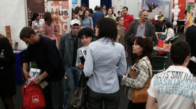 joburi pentru studenti si tineri