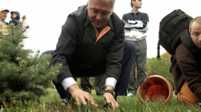 tineretului un scandal politic