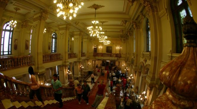 turisti la ziua lui basescu