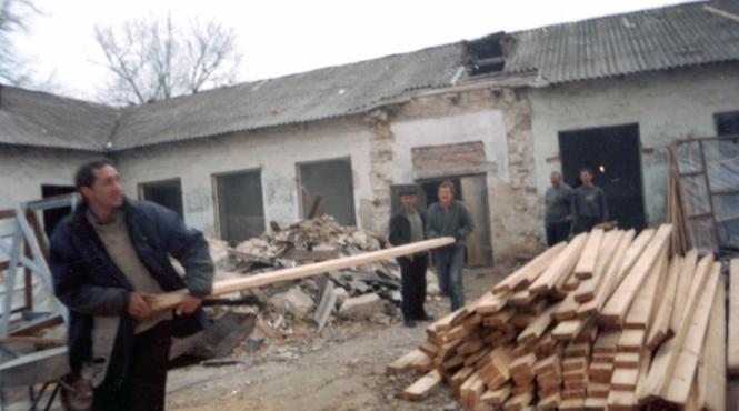 guvernul romaniei acopera hotia de la krivoi rog