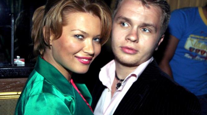 vai de poponetul lor